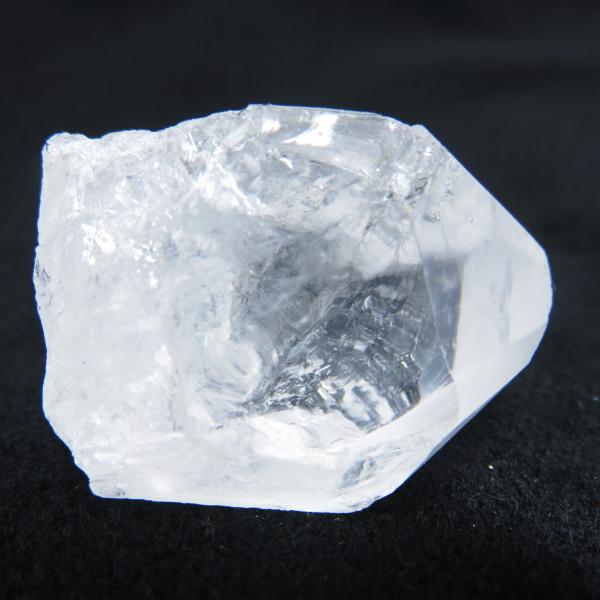 １点物 水晶ポイント 天然石 原石 パワーストーン 16