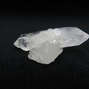 水晶 クラスター 原石 ガーデンクォーツ アーカンソー産 一点物 282