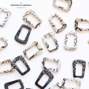 パイソンプリントスクエアフープチャーム6個セット対応