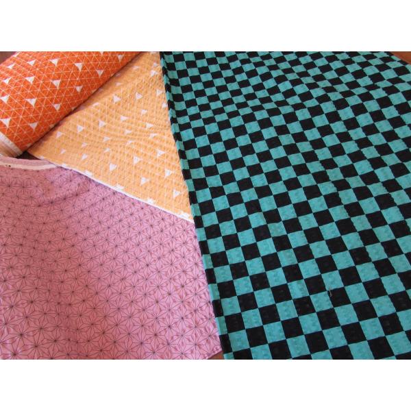 生地 鬼滅柄　綿リップル　110cm幅　浴衣や甚平に最適