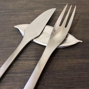 ステンレス製 カトラリーレスト 金木犀の葉 シルバー