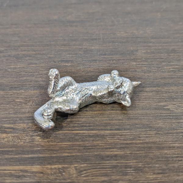 太田祐輔 ごろんとねこ 錫製箸置き アトリエy