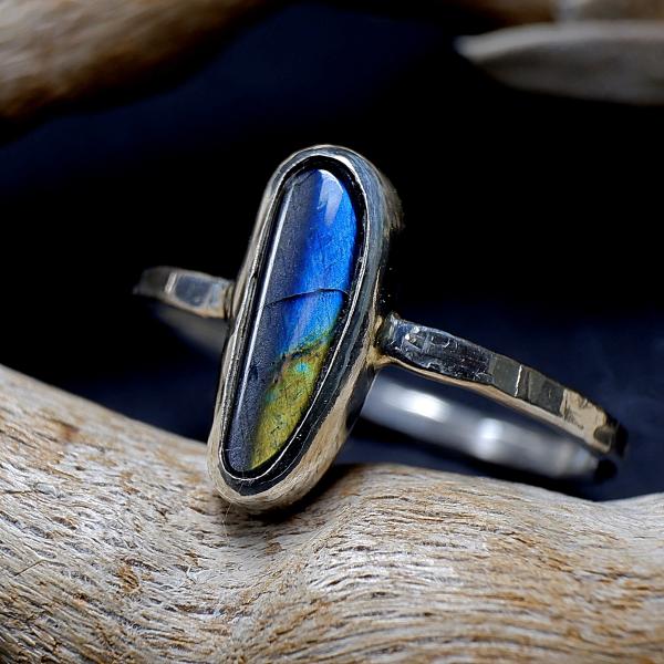 〜鮮やかなブルーとイエロー〜　スペクトロライトのリング　　13号　天然石アクセサリー　一点物  ma...