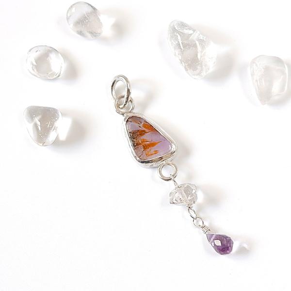 〜個性的な内包物〜　カコクセナイトインアメジストとダブルポイントクォーツのペンダント　天然石アクセサ...