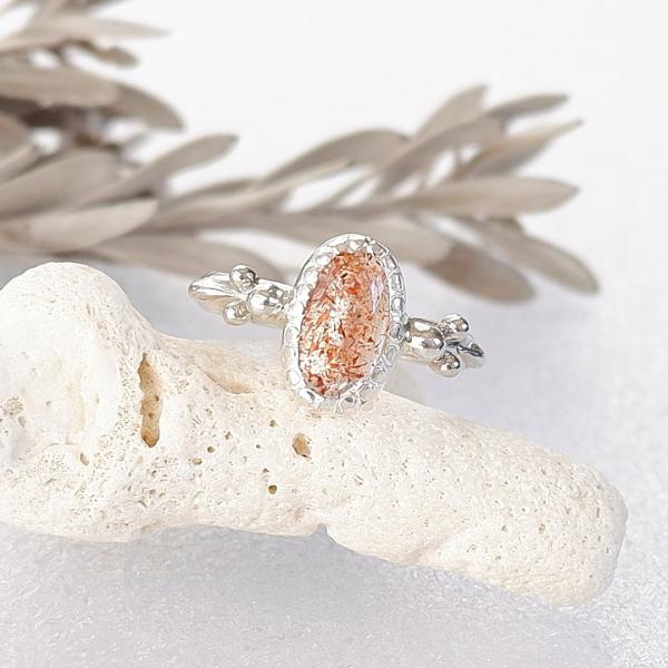 インクルージョンクォーツの粒飾りリング　約12号 天然石アクセサリー　指輪　一点物