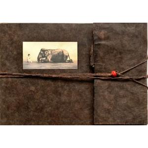 日本の染織　山邊知行 山辺知行コレクション V 日本の染織 2」[B160042] : 町の入口