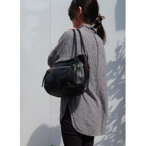 店長お勧め処分セール マリアKH 乳牛 日本製 大型セミショルダーバッグ 熟練の技 手触り最高 柔ら...