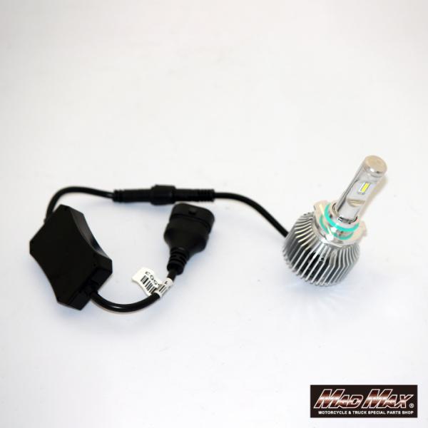 LEDヘッドライト HB4 9006 ヘッドライトランプ 6000K ホワイト発光 12V 2個セッ...