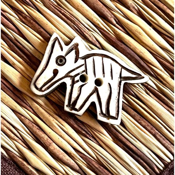 ボーンボタン　25mm　シマウマ 　１個売り　アイボリー　