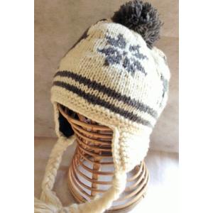 ポンポン　耳つきキャップ