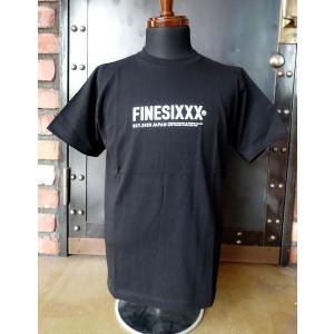 ファインシックス FINESIXXX MONOTONE LOGO GRAPHIC TEE Tシャツ BLACK｜magic-u-co