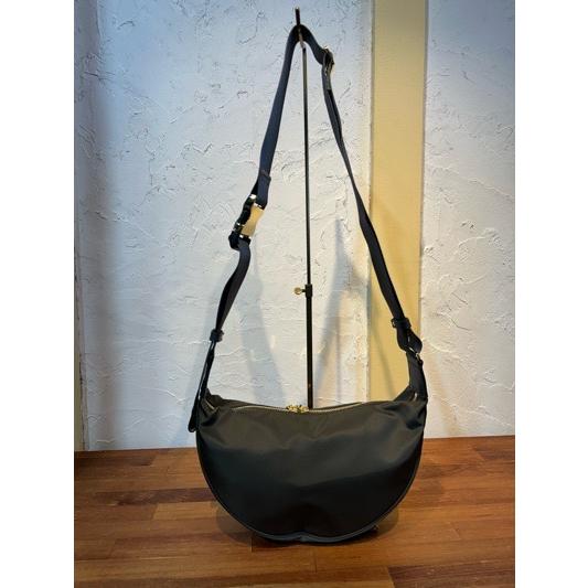 VIOLA d&apos;ORO/ヴィオラドーロ　BIANCA / V-2247　ナイロンショルダーバッグ　カ...