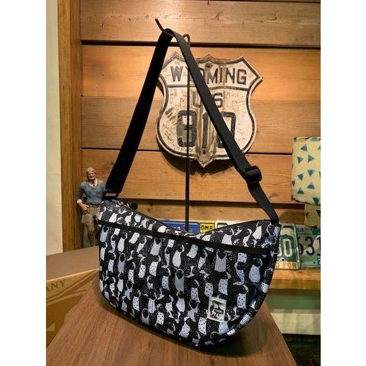 チャムス/CHUMS ショルダーバッグ CH60-2474-Z164 エコスモールバナナショルダーI...