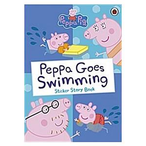 Peppa Goes Swimming (Paperback)