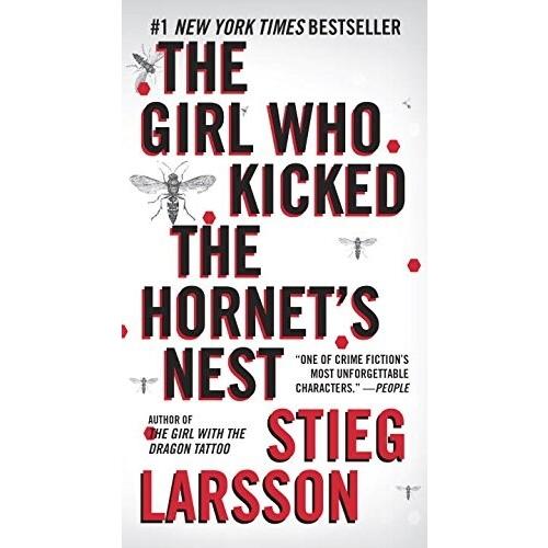 The Girl Who Kicked the Hornet&apos;s Nest (Mass Market...