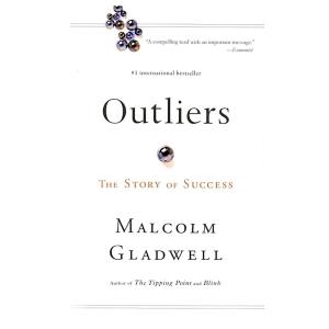 Outliers: The Story of Success (Mass Market Paperb...