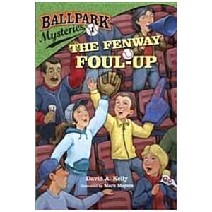 Ballpark Mysteries #1: The Fenway Foul-Up (Paperba...