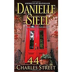 44 Charles Street (Mass Market Paperback)