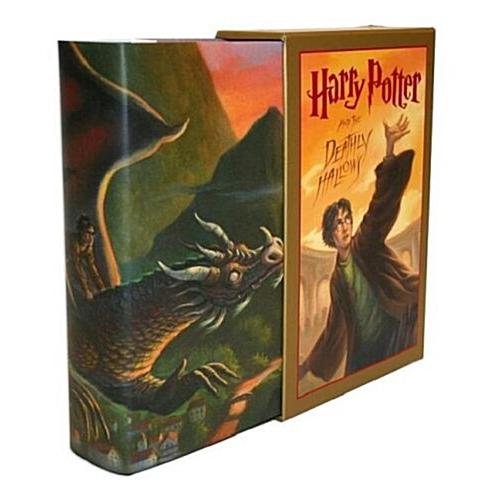 Harry Potter and the Deathly Hallows - Deluxe Edit...