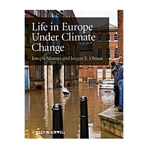 Life in Europe Under Climate Change (Hardcover)