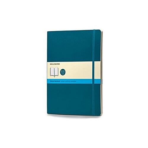 Moleskine Classic Extra Large Dotted Notebook: Und...