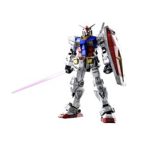 【在庫】PG UNLEASHED 機動戦士ガンダム RX-78-2 ガンダム 1/60スケール 色分け済みプラモデル｜mags-shop