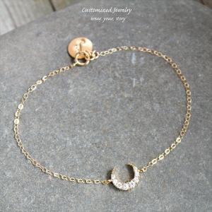 きらきらクレッセント ゴールド ブレスレット [Initial Jewelry / イニシャル ジュエリー] 海外受注｜mahealani