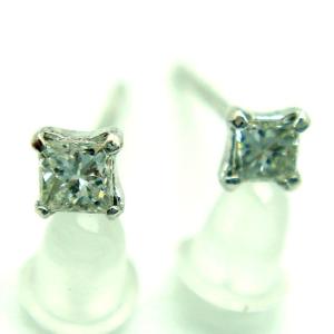 K18WG プリンセスカット デザイン ダイヤモンド 1.96ct 11号