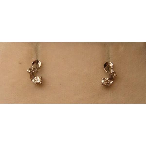 PC999:K18WG ダイヤ ピアス