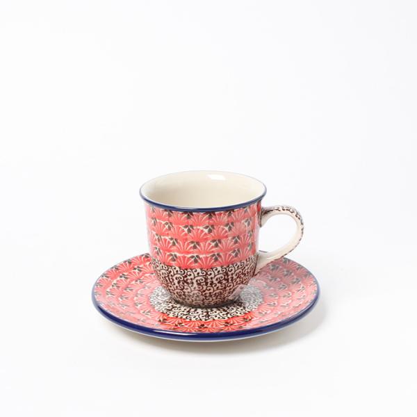 Ceramika Artystyczna Cup and Saucer シェルレッド