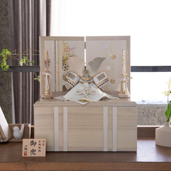 五月人形 兜 コンパクト おしゃれ モダン 木 人気 インテリア 木製 高級 兜飾り あずさ収納飾り...