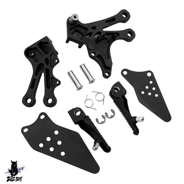 【互換品】 カワサキニンジャ ZX-10R 2004-2005のフロントフットレスト 社外製