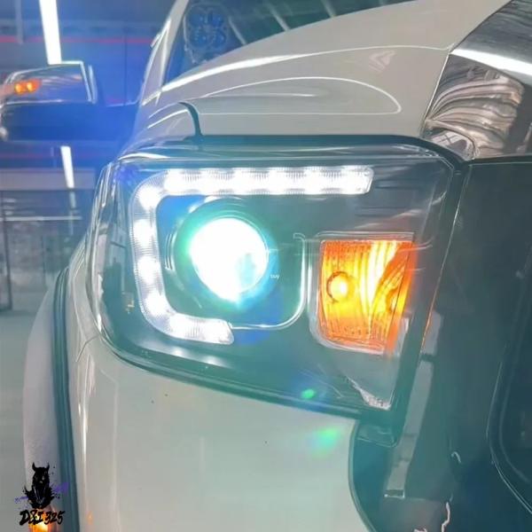【互換品】 トヨタ タンドラ 2014-2020 LED オートヘッドライト フロントランプアセンブ...