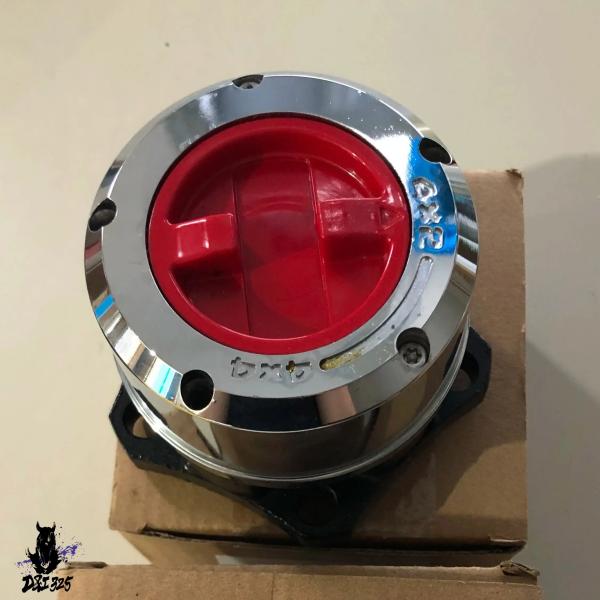 【互換品】 1 ピース x ジープ CJ5 CJ7 CJ8 1981-1986 マニュアルフリーホイ...