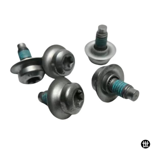 M8X20 ボトムスプラッシュプレートネジ シュコダ ファビア オクタビア ラピッド スーパーブ イ...