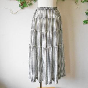 カネコイサオ　スカート　ピンタック KANEKO ISAO（カネコイサオ） スカート ピンタック ギャザー パッチ