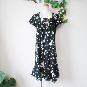 ⭐︎新品・未使用⭐︎ INGEBORG インゲボルグ　コーデュロイ　フリルジャケット INGEBORG（インゲボルグ） フリル 縁取り レディース 用 ノーカラー