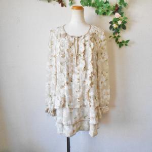 【極美品】インゲボルグ ノーカラー セットアップ レース リボン パール M INGEBORG（インゲボルグ） 未使用 冬 上下 セット スーツ ノーカラー