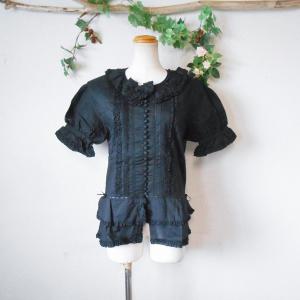 ピンクハウス　PINK HOUSEフリル付き黒ジャケット 新品タグ付き　Mサイズ PINK HOUSE（ピンクハウス） 新品 タグ付き 36300円 コート 中綿 入り