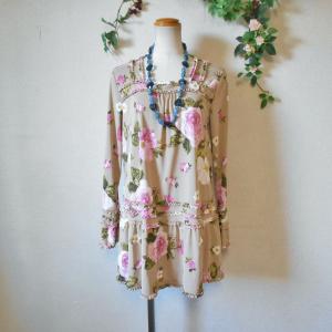 美品INGEBORGリボンモチーフ ブラックベルベットノーカラージャケット mamapocket4976_20220317-11