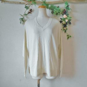 極美品★FOXEY/フォクシーニューヨーク スリムセーター ホワイト40 FOXEY NEW YORK フォクシー ニューヨーク タートルネック セーター