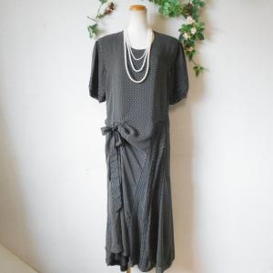 KANEKO ISAO（カネコイサオ） 美品 たくし上げ 付き 水玉 柄