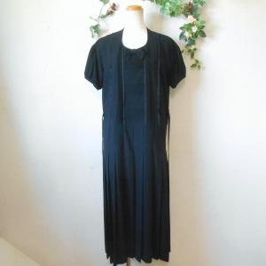 KANEKO ISAO（カネコイサオ） たくし上げ 付き プリーツ 使用