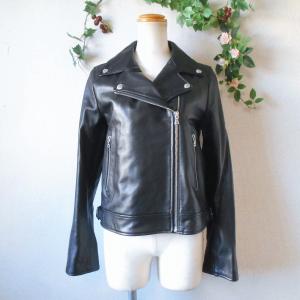BALENCIAGA ネイビー レザーダブルライダースジャケット　バレンシアガ BALENCIAGA/バレンシアガ】よりダブルライダースジャケットが