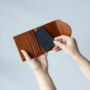 MAMORIO CARD スマートタグ Qi充電器対応の1.7mmのカード型紛失防止デバイス カバン バック 鍵 財布 紛失防止 落し物防止 忘れ物防止 送料無料
