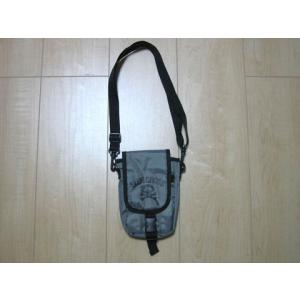 ブルークロス ボーイズ blue cross 子供服 男の子 男児 バッグ ポシェット 黒 ブラック グレー  約 110cm 130cm 140cm 160cm ★4 キッズ ジュニア ユーズド アウ｜mana2