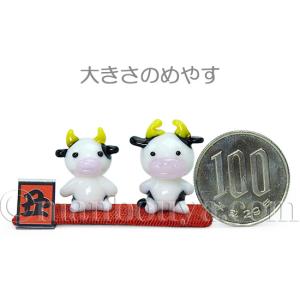 干支の置物 丑 ウシ ガラス細工 ミニチュア ...の詳細画像2