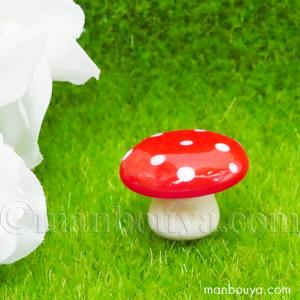 赤いきのこ　ガラス細工　ミニチュア ミニチュア ガラス細工 きのこ 植物 ディスプレイ用品 グラススクエア