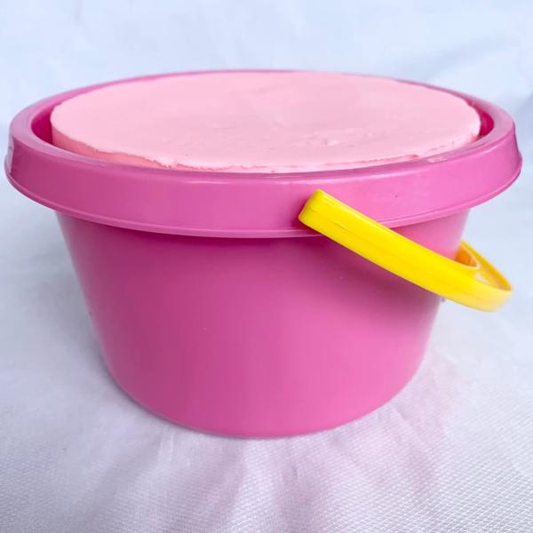 バケツ石鹸 ２ｋｇ 【ピンク】 国産固形石鹸