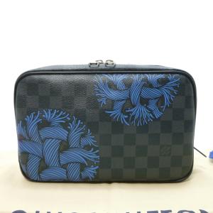 LOUIS VUITTON（ルイ・ヴィトン） ジッピー・ウォレット ローズ
